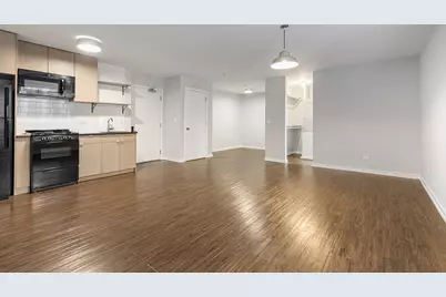 6134 N Kenmore Avenue #406, Chicago, IL 60660 - Photo 3