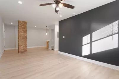 6758 N Sheridan Avenue #235, Chicago, IL 60626 - Photo 5