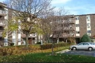 1311 S Finley Rd, Lombard, IL 60148 - Photo 1