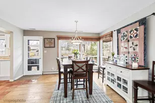 739 Meadow Ln, Barrington, IL 60010 - Photo 5