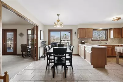 406 Whipple Lane, Westmont, IL 60559 - Photo 9