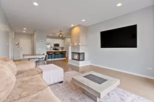 2040 W Belmont Ave, Chicago, IL 60618 - Photo 7