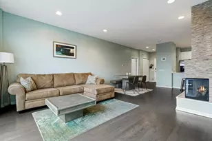 2040 W Belmont Ave, Chicago, IL 60618 - Photo 11
