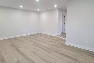 7501 W Winnemac Ave, Harwood Heights, IL 60706 - Photo 13