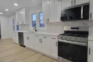 7501 W Winnemac Ave, Harwood Heights, IL 60706 - Photo 3