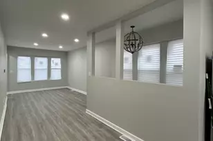 147 E 118th Pl, Chicago, IL 60628 - Photo 5