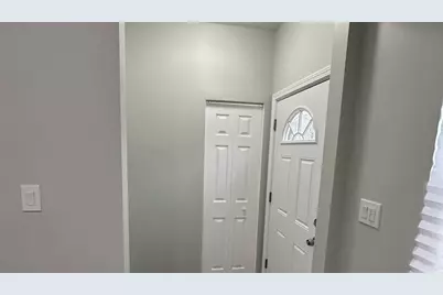 147 E 118th Place, Chicago, IL 60628 - Photo 3