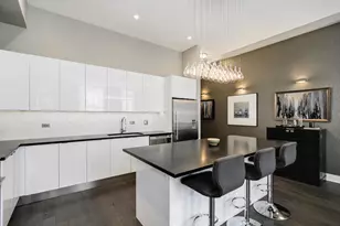 23 N Aberdeen St, Chicago, IL 60607 - Photo 9