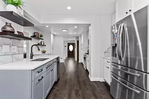 5738 Lyons St, Morton Grove, IL 60053 - Photo 27