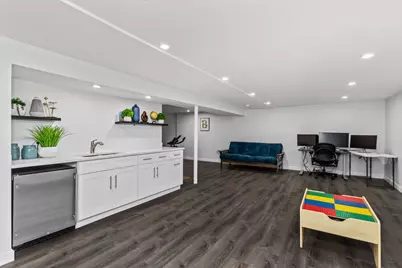 5738 Lyons Street, Morton Grove, IL 60053 - Photo 39