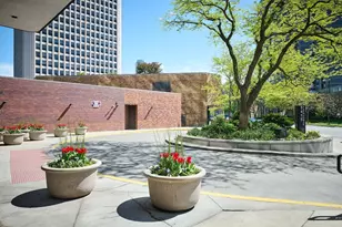 5415 N Sheridan Rd, Chicago, IL 60640 - Photo 45