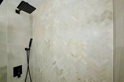 5415 N Sheridan Road #1908, Chicago, IL 60640 - Photo 13