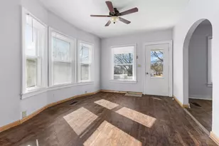 2126 9th St, Rockford, IL 61104 - Photo 3