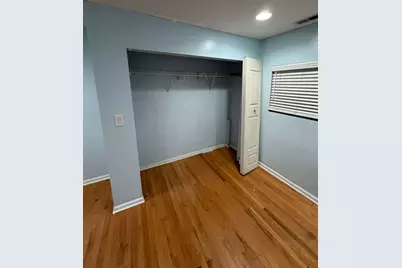 4012 W Ainslie Street #G, Chicago, IL 60630 - Photo 5