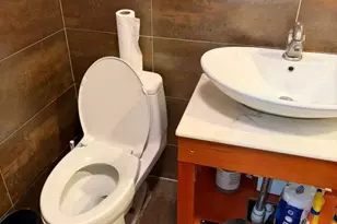 4012 W Ainslie St, Chicago, IL 60630 - Photo 9