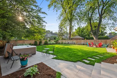 9526 Lawndale Avenue, Evanston, IL 60203 - Photo 49