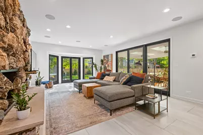 9526 Lawndale Avenue, Evanston, IL 60203 - Photo 19