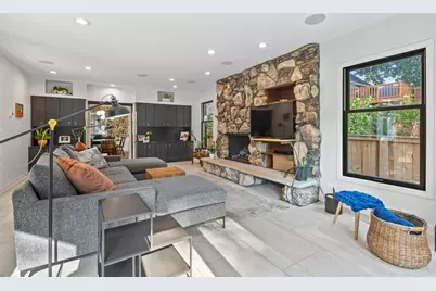 9526 Lawndale Avenue, Evanston, IL 60203 - Photo 21