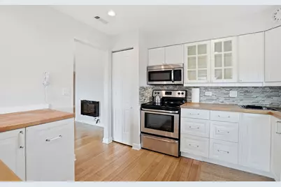 9332 Landings Lane #604, Des Plaines, IL 60016 - Photo 13