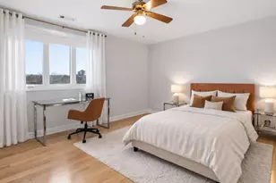 9332 Landings Ln, Des Plaines, IL 60016 - Photo 17