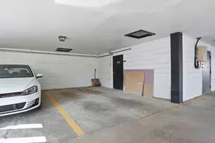 9332 Landings Ln, Des Plaines, IL 60016 - Photo 27