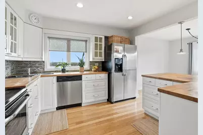 9332 Landings Lane #604, Des Plaines, IL 60016 - Photo 11