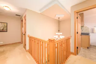 7245 W Lee St, Niles, IL 60714 - Photo 19