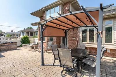 7245 W Lee Street, Niles, IL 60714 - Photo 47