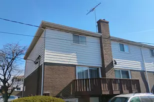 553 W Park Ave, Libertyville, IL 60048 - Photo 17