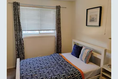 553 W Park Avenue #A, Libertyville, IL 60048 - Photo 15