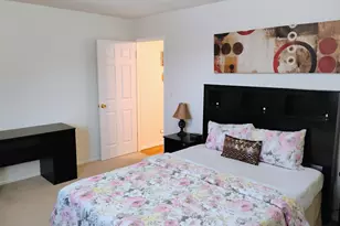 553 W Park Ave, Libertyville, IL 60048 - Photo 11