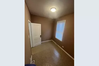 8220 S South Shore Dr Avenue, Chicago, IL 60617 - Photo 11