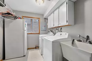 17807 Linden Dr, Tinley Park, IL 60487 - Photo 19