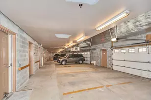 6710 S Keating Ave, Chicago, IL 60629 - Photo 27