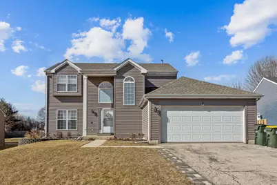 7 Elizabeth Court, Lake in the Hills, IL 60156 - Photo 1