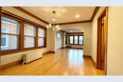 4943 N Marmora Avenue #1, Chicago, IL 60630 - Photo 3