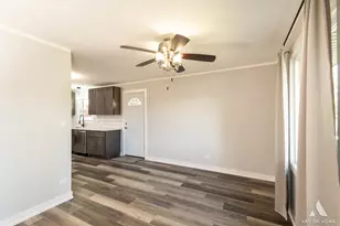 10956 S Nagle Ave, Worth, IL 60482 - Photo 17