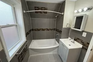 10154 S Calumet Ave, Chicago, IL 60628 - Photo 19