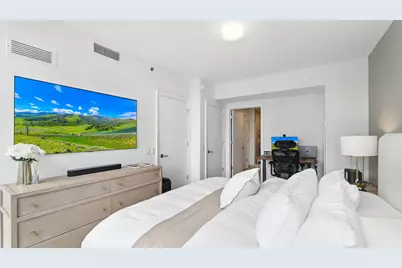 211 N Harbor Drive #3605, Chicago, IL 60601 - Photo 11