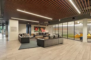 211 N Harbor Dr, Chicago, IL 60601 - Photo 19