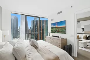 211 N Harbor Dr, Chicago, IL 60601 - Photo 13