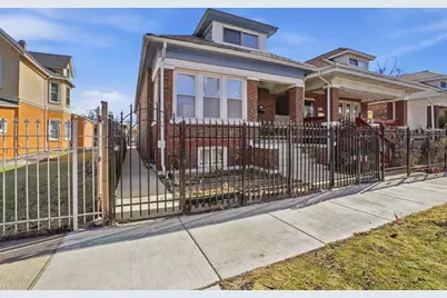 5919 S Spaulding Avenue, Chicago, IL 60629 - Photo 1