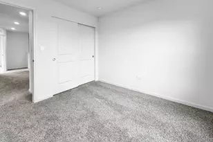 324 Basin Ct, Saint Charles, IL 60174 - Photo 15