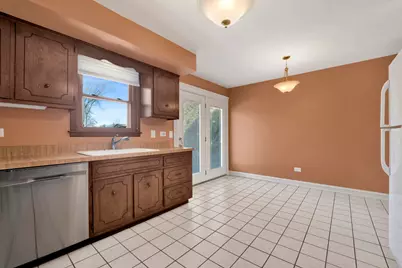 6106 Western Avenue, Willowbrook, IL 60527 - Photo 9