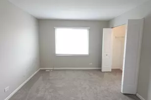 1996 Georgetown Ln, Hoffman Estates, IL 60169 - Photo 21