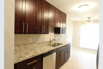 1996 Georgetown Lane, Hoffman Estates, IL 60169 - Photo 11