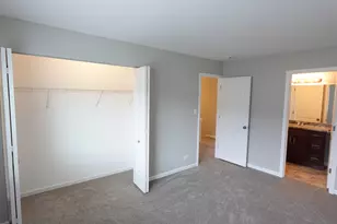 1996 Georgetown Ln, Hoffman Estates, IL 60169 - Photo 23