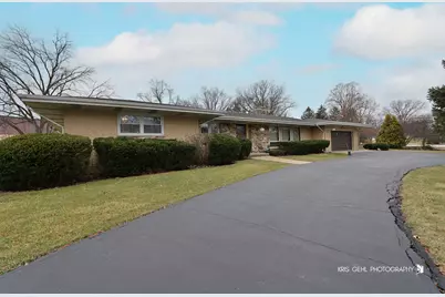 20W371 Diversey Avenue, Addison, IL 60101 - Photo 1