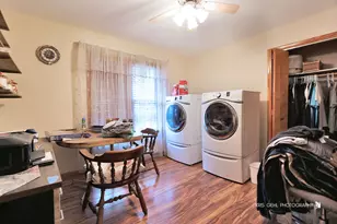 20W371 Diversey Ave, Addison, IL 60101 - Photo 17