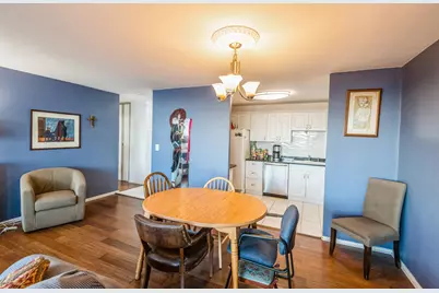 400 E Randolph Street #1515, Chicago, IL 60601 - Photo 9